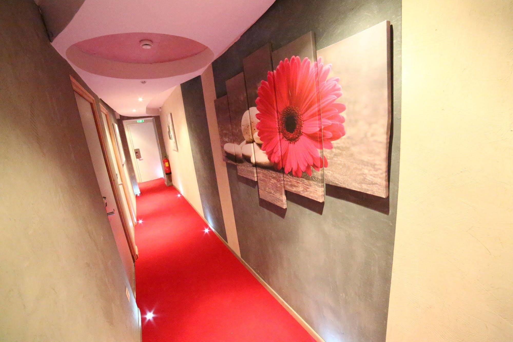 Hotel De France Lens Bagian luar foto